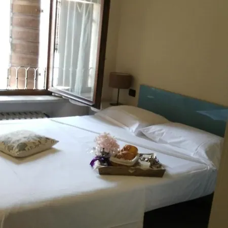 Corte San Luca Aparthotel 3*