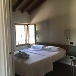 Corte San Luca