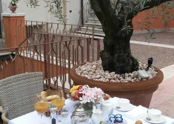 Corte San Luca Hotel apartamentowy Bardolino
