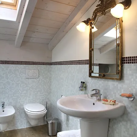Corte San Luca Aparthotel Bardolino